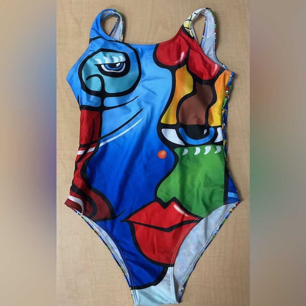 New Leo with bra pads wild design small adult